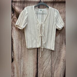 Chic Cream Knit Tie-Front Blouse